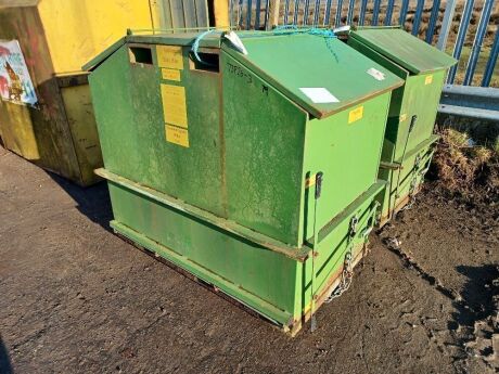 1x Amington Bottom Opening 1.5m³ Forklift Mount Bin