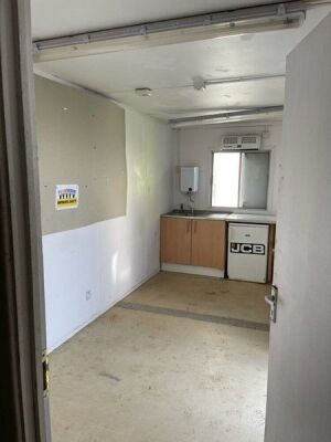 20ft x 8ft Anti Vandal Site Office - 10