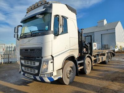 2018 Volvo FH Globetrotter 8x2 Crane Cheesewedge Beavertail