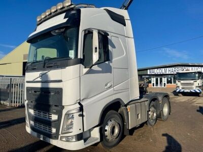 2015 Volvo FH500 6x2 Mid Lift Tractor Unit