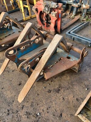 Conquip Excavator Fork Attachment - 2