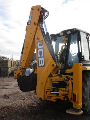 2016 JCB 3CXTT Backhoe Loader - 5