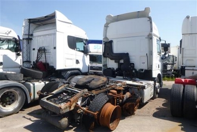 2014 DAF CF 440 Euro 6 6x2 Midlift Tractor Unit - 11