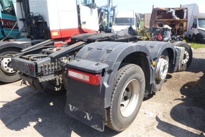 2013 Volvo FH 6x2 Midlift Tractor Unit Chassis - 9