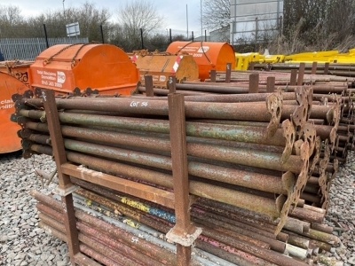 Qty of Acro Props in Steel Stillage