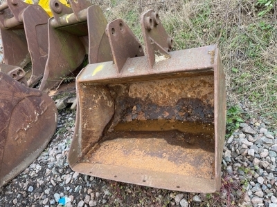 4ft Digging Bucket