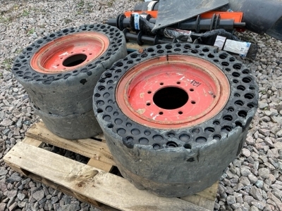 4 x Skid Steer Wheels & Solid Tyres