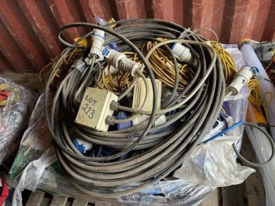 Pallet of Electrical Extension Leads & Lights