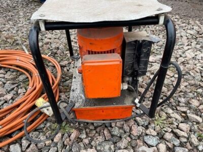 Holmatro Hydraulic Hand Held Shears - 5