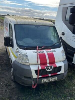 Peugeot Boxer Van - For Spares  - 2