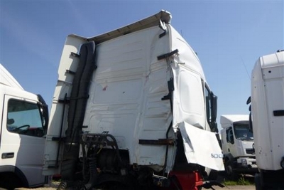 2011 Volvo FH500 6x2 Midlift Tractor Unit - 10