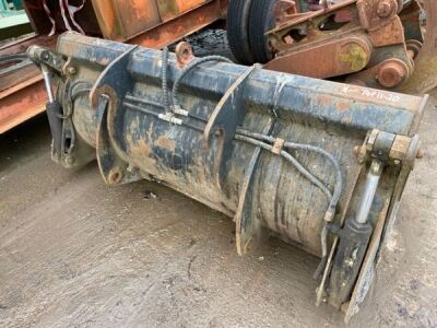 6ft Hydraulic Loader Bucket - 45mm Bottom Pins - 3