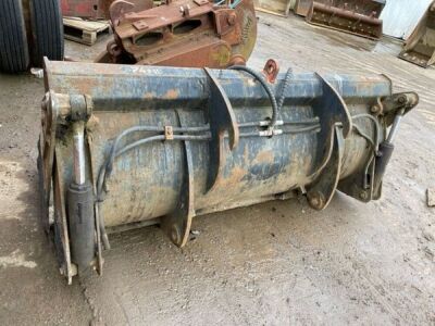 6ft Hydraulic Loader Bucket - 45mm Bottom Pins - 4