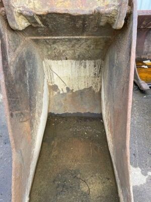 2ft Digging Bucket -100mm Pins - 3