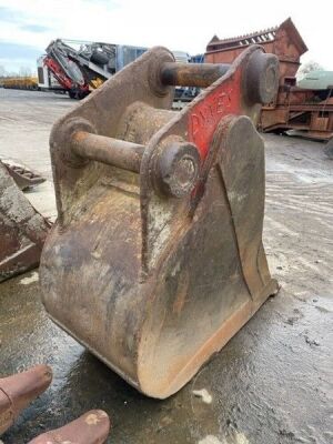 2ft Digging Bucket -100mm Pins - 4