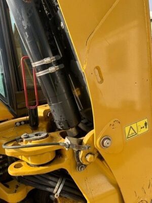 2010 CAT 432E 25th Anniversary Premier Edition Backhoe Loader - 12