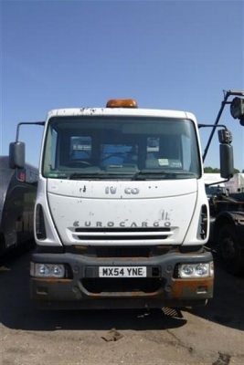 2004 Iveco Eurocargo 260 E28 6x4 Hot Box - 12