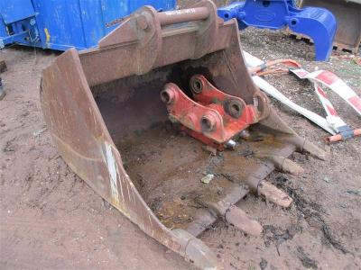 Lenhoff Quick Hitch + 4' 6" Digging Bucket - To Suit 20 ton Machine - 5