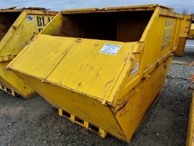 Large Covered Skip