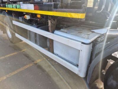 2015 Volvo FE320 4x2 Drawbar Telescopic Skip Loader - 13