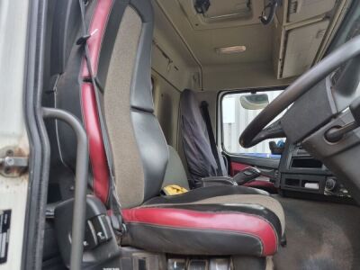 2015 Volvo FMX 420 8x4 Steel Body Tipper - 11