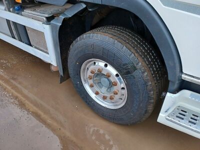 2009 Volvo FM480 6x2 Rear Lift Brick Crane Drawbar Rigid - 3