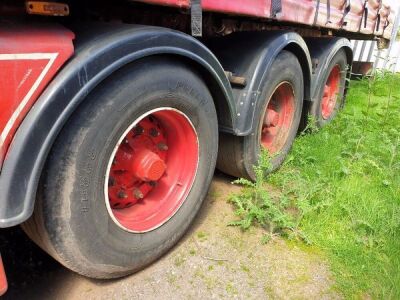 2005 Cartwright Triaxle Curtainside Trailer - 4