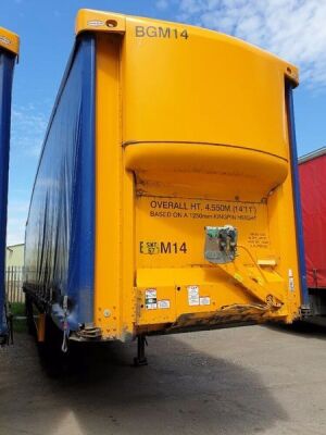 2004 SDC Triaxle Curtainside Trailer - 2