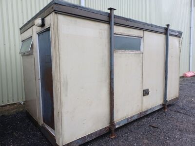 12 x 8 Jackleg Toilet Block