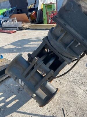 2021 Mustang GRP 750 Rotating Selector Grab - 4
