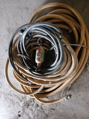 Quantity of Pneumatic Hose & Regulator - 2