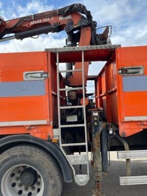 Volvo FM380 8x4 Dropside Brick Crane Rigid - 27