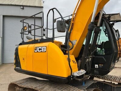 2019 JCB JS131LC Plus Excavator - 4