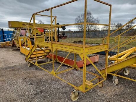 Mobile Steel Gantry