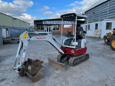 2018 Takeuchi TB215R Mini Digger