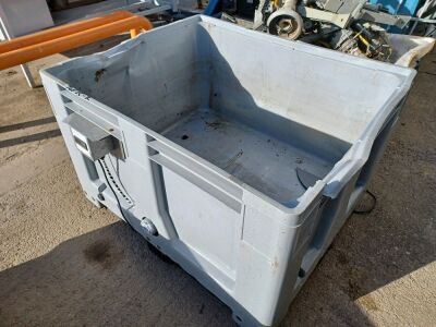 Plastic Stillage