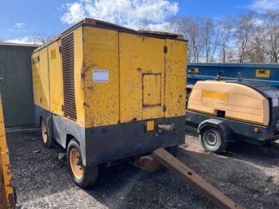 Atlas Copco XAHS 365 Tandem Axle Compressor