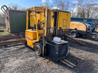 1993 Toyota FBM16 Electric Forklift