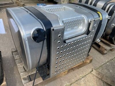 New Volvo / Renault 550 Litre Diesel Tank - 4