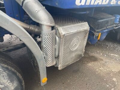 2008 Mercedes Axor 4x2 Telescopic Skip Loader - 4