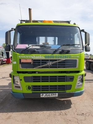 2004 Volvo FM12 340 8x4 Hook Loader - 2