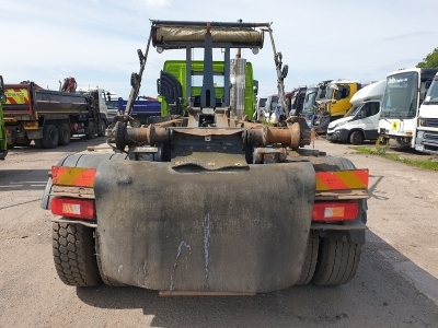 2004 Volvo FM12 340 8x4 Hook Loader - 14