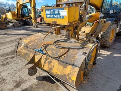 2004 JCB 980 Hydraulic Sweeper Attachment