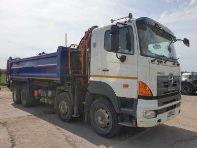 2012 Hino 700 3241 8x4 Grab Loader - 2