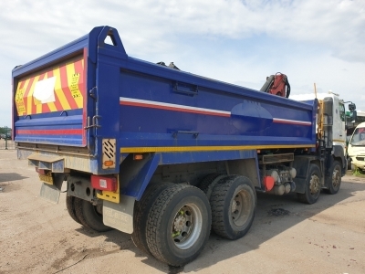 2012 Hino 700 3241 8x4 Grab Loader - 13