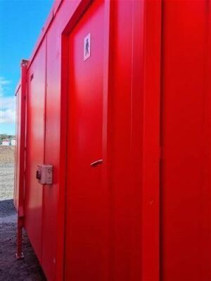 20' x 10' 4+1 Jack Leg Toilet Block - 4