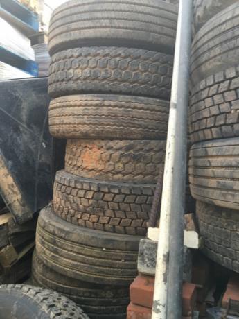 21 x Lorry Tyres - 295/80/R22.5 & 315/80/R22.5 - Driveline & Steering