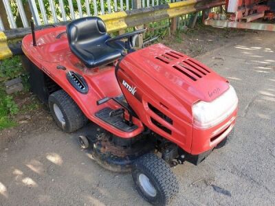 MTD RH135 / 105B Ride on Mower - 2