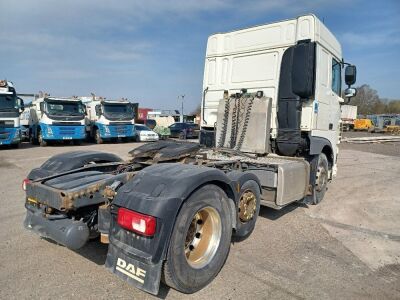 2015 DAF XF460 Space Cab 6x2 Mini Midlift Tractor Unit - 4