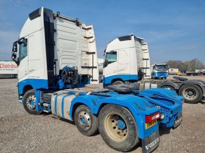 2018 Volvo FH540 Globetrotter 6x2 Mini Midlift Tractor Unit - 3